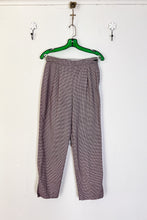 Load image into Gallery viewer, 1990s Pink Herringbone Pleated Trousers / XSmall - Small