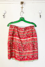 Load image into Gallery viewer, 1990s Coral Leaf Print Wrap Skirt / Medium