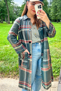 Vintage Plaid Raincoat / Medium - Large