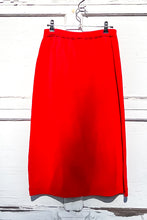 Load image into Gallery viewer, 1980s Red Sweater Knit Skirt / Medium