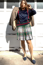Load image into Gallery viewer, 1980s Bill Blass Tweed Pleated Skirt / Medium