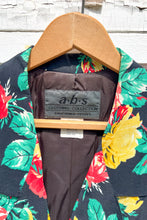 Load image into Gallery viewer, 1990s Black Floral Cropped Blazer / Medium