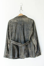 Load image into Gallery viewer, 2000s Distressed Grey Jacket / Small - Medium