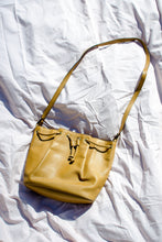 Load image into Gallery viewer, Vintage Bottega Veneta Light Brown Bucket Bag