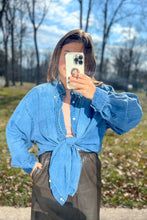 Load image into Gallery viewer, 1990s-2000s Denim Button Up Top / Large - XLarge