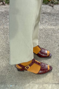 1990s Ferragamo Brown Croc Sandals / 7.5