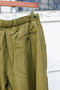 1980s Olive Green Fluid Tapered Trousers / Medium