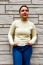 Load image into Gallery viewer, Vintage Ivory Diamond Crewneck Sweater /  XSmall - Small